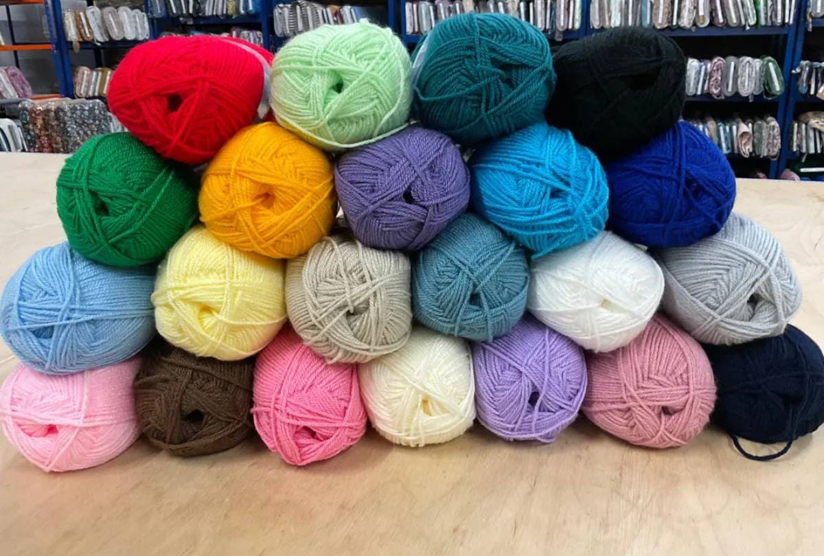 Knitting & Yarn